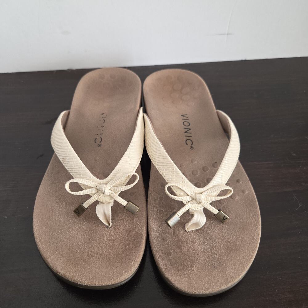Vionic Bella Women's Orthotic Flip Flop Sandals Size 8.5 Cream Bow Support Thong